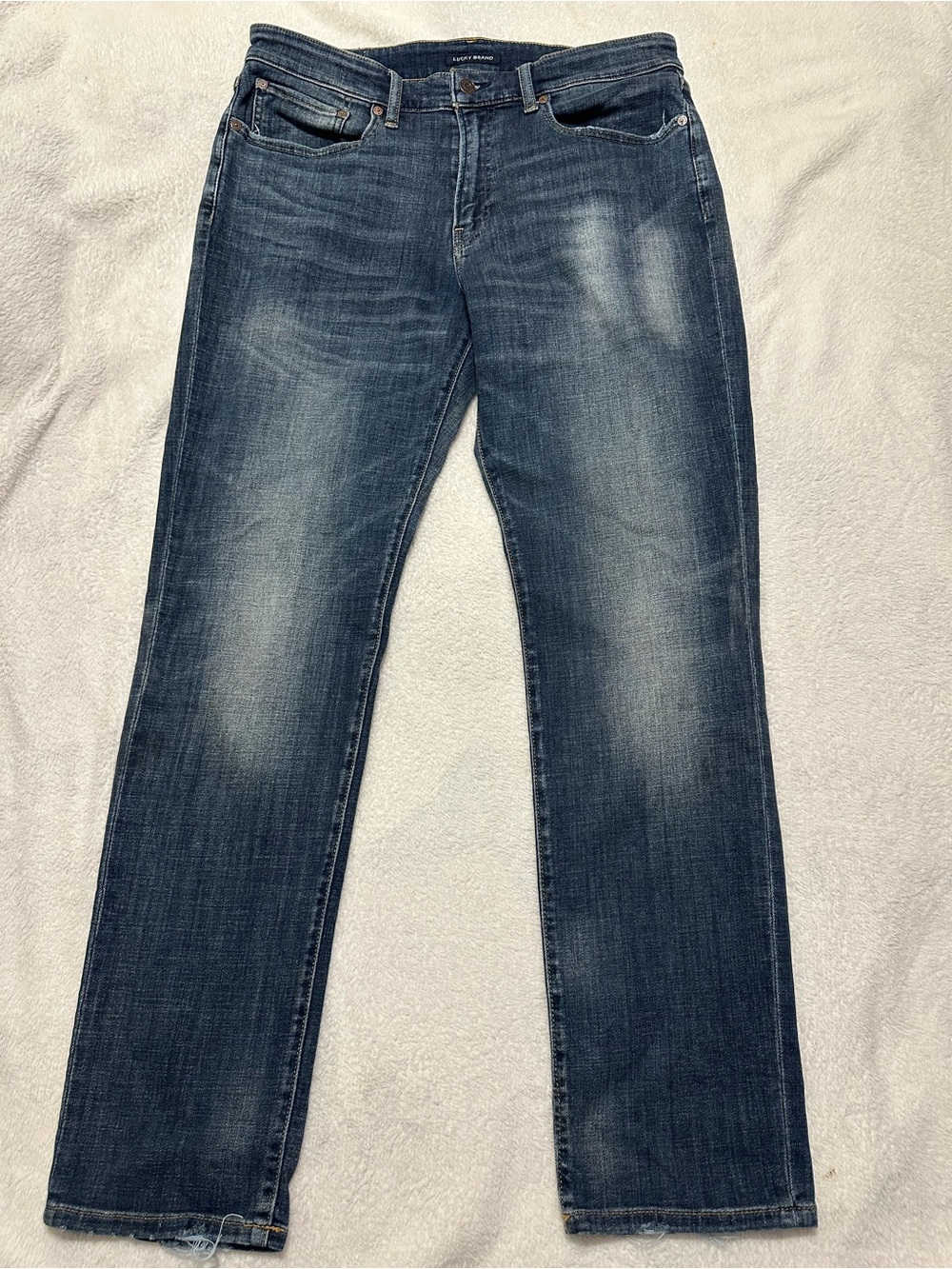 Lucky Brand 121 Mens Slim Straight Jeans Size 33x32 Medium Wash Denim Lucky You